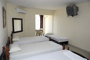 Privilege Hostel Eilat Ngoại thất bức ảnh